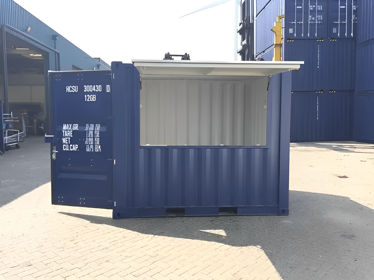 ๐ธ 10ft Bar Container โ Stylish, Portable & Built for Events and Business - Image 2