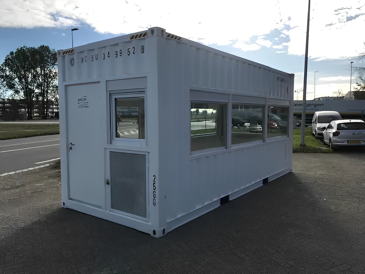 ๐ข 20ft High Cube Fixed Glazing Observation Container โ Premium Office & Observation Solution - Image 2