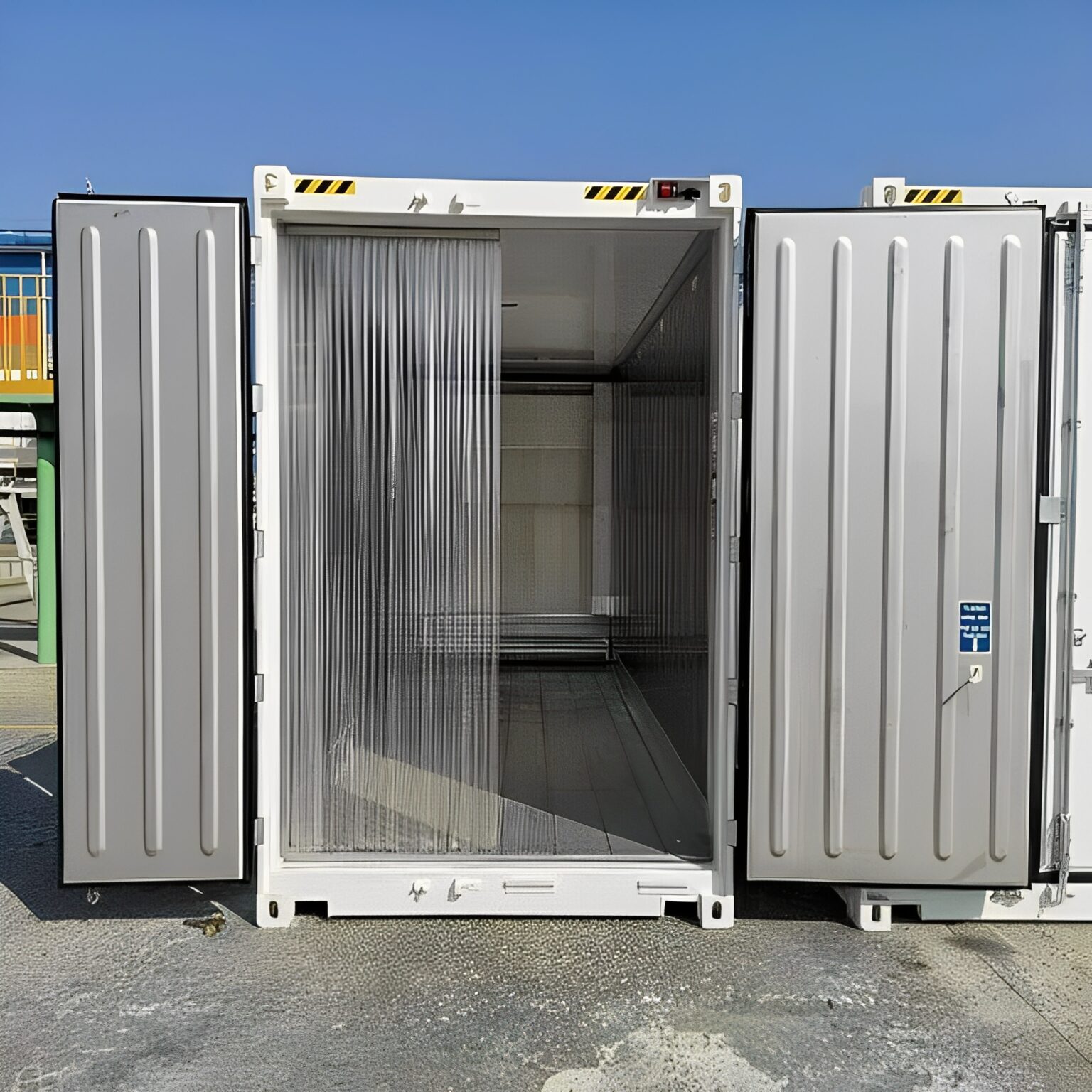 ❄️ 40ft Refrigerated Shipping Container – Reliable Cold Storage & Temperature-Controlled Transport - Image 4