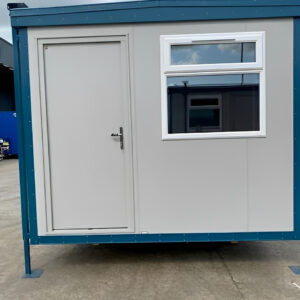 12ft x 10ft Jackleg Cabin (Plastisol) – Durable Portable Site Office & Welfare Cabin