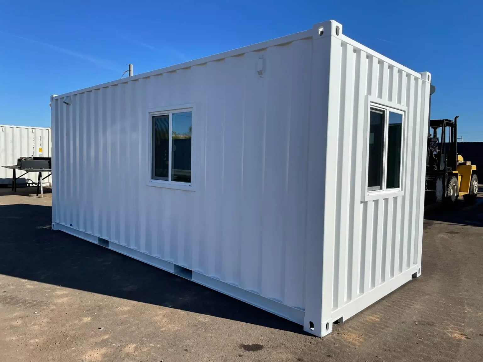 20ft Office in Refurbished Shipping Container – Portable, Secure & Fully Equipped Workspace - Image 4