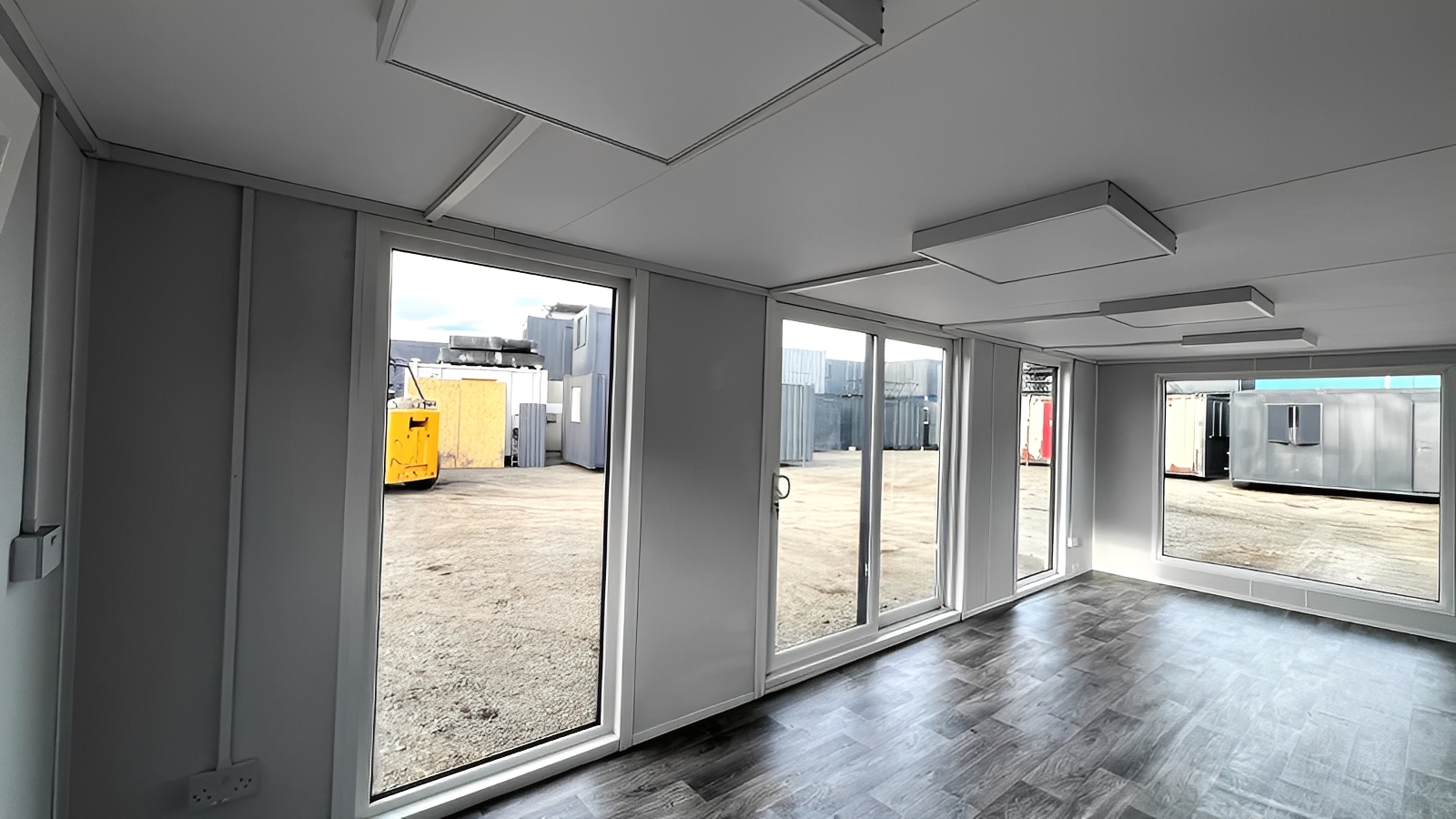 24ft x 10ft Site Office / Marketing Suite – Portable Office - Image 7